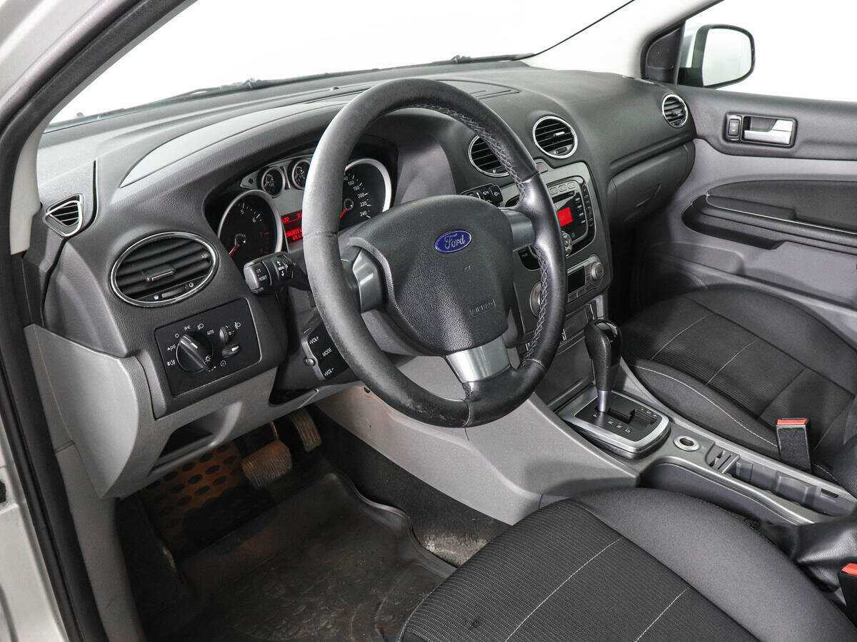 Купить Ford Focus, 2010, 206 929 км, фото №9