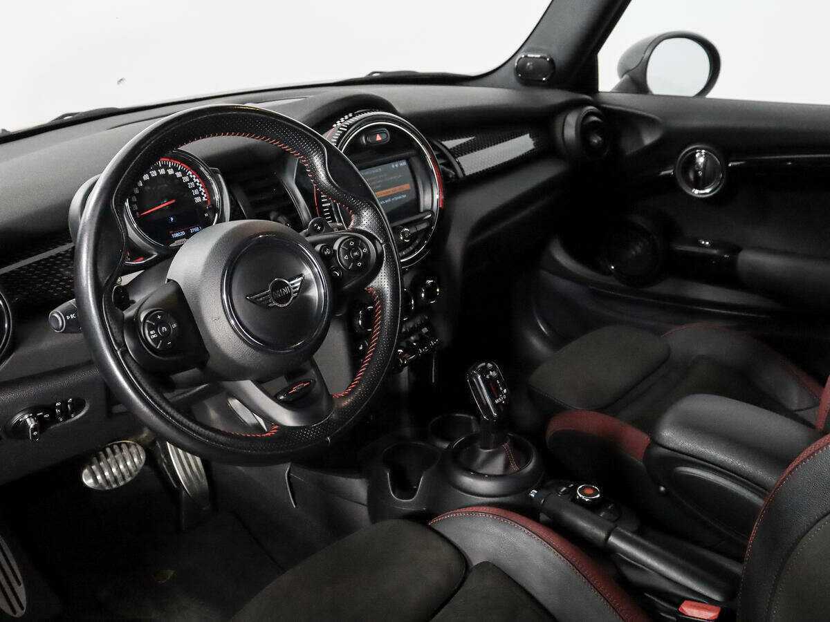 Купить Mini Hatch JCW John Cooper Works, 2018, 107 000 км, фото №9