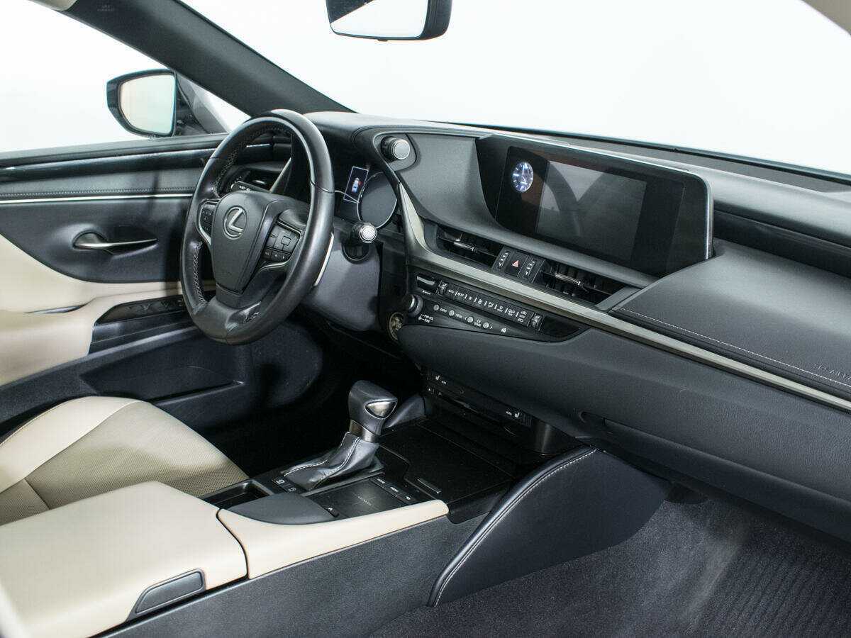 Купить Lexus ES 250, 2019, 37 322 км, фото №9