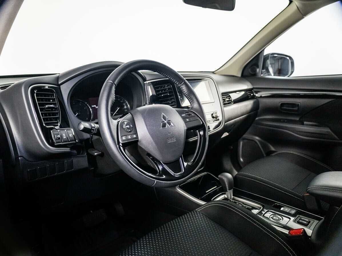 Купить Mitsubishi Outlander, 2020, 45 741 км, фото №10