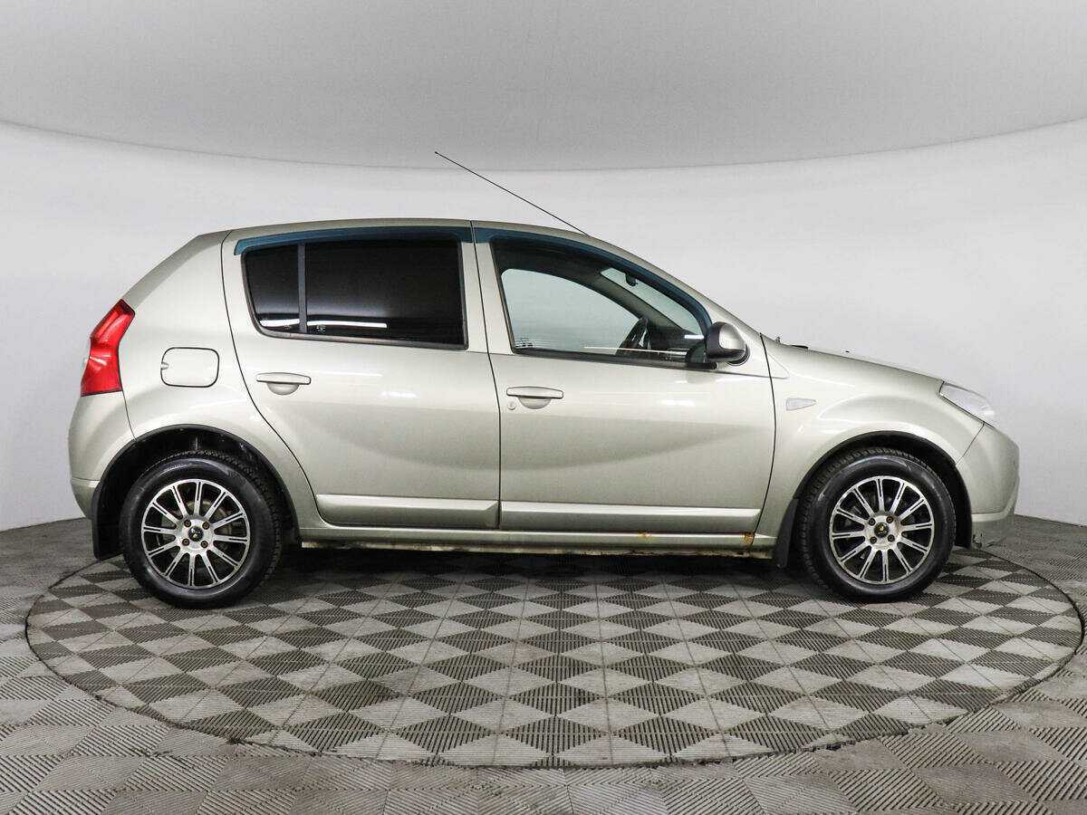 Купить Renault Sandero, 2011, 141 099 км, фото №4