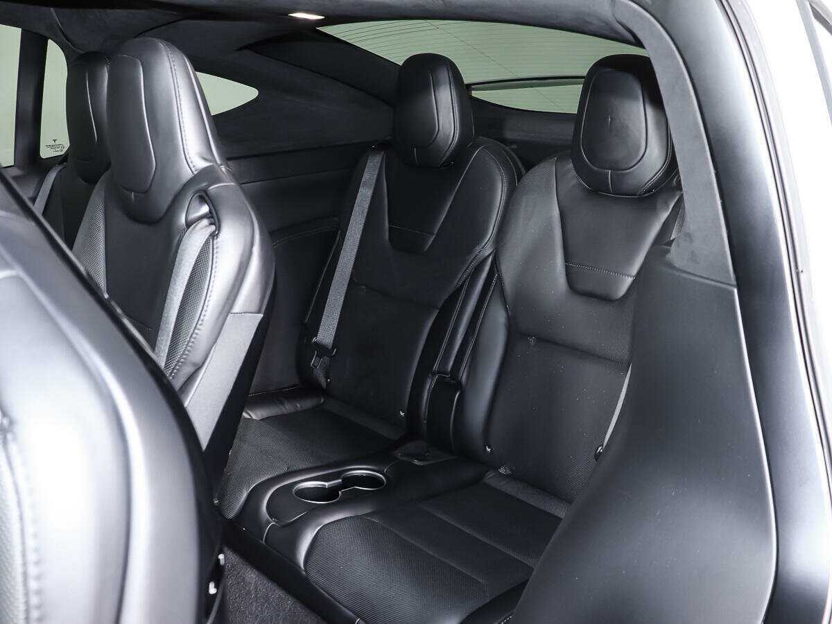 Купить Tesla Model X P90D, 2016, 111 395 км, фото №10