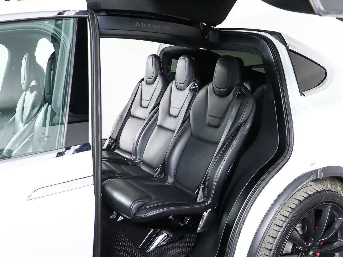 Купить Tesla Model X P90D, 2016, 111 395 км, фото №17