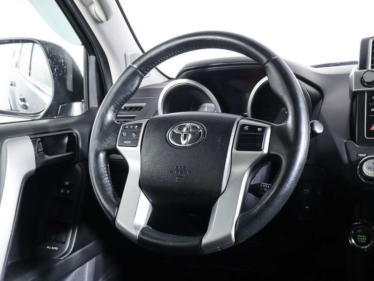 Купить Toyota Land Cruiser Prado, 2017, 161 825 км, фото №14
