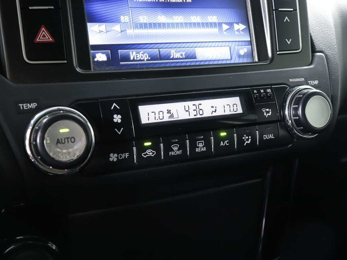 Купить Toyota Land Cruiser Prado, 2017, 161 825 км, фото №18