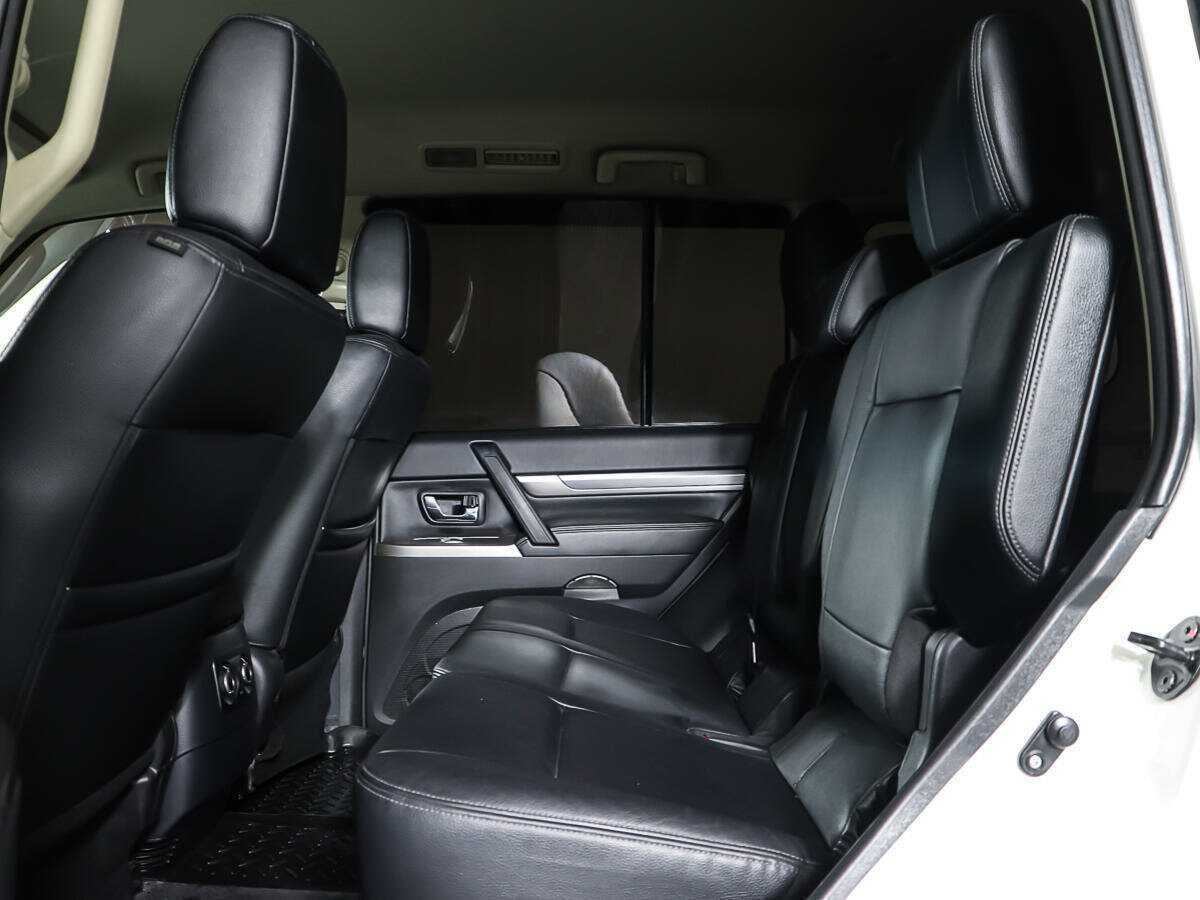 Купить Mitsubishi Pajero, 2014, 85 038 км, фото №8