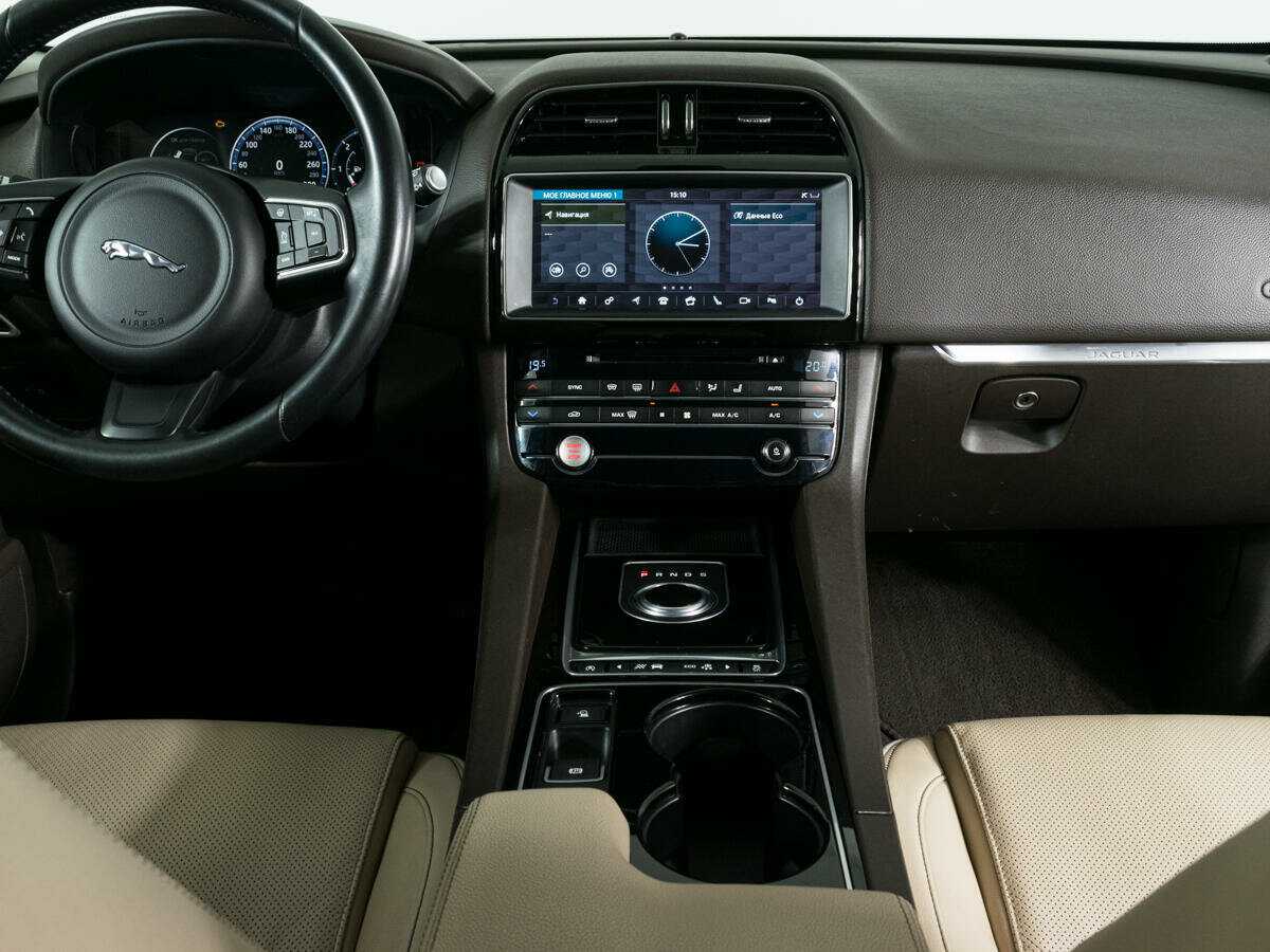 Купить Jaguar F-Pace, 2016, 137 000 км, фото №10