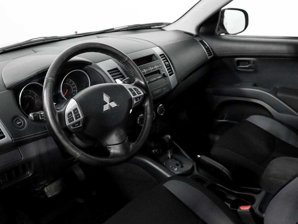 Купить Mitsubishi Outlander, 2011, 134 792 км, фото №9