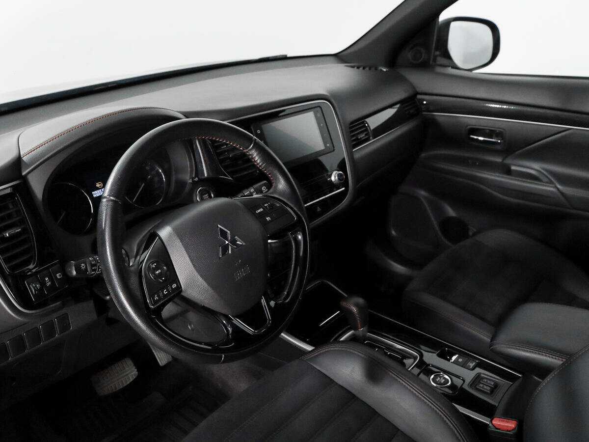Купить Mitsubishi Outlander, 2020, 71 279 км, фото №9