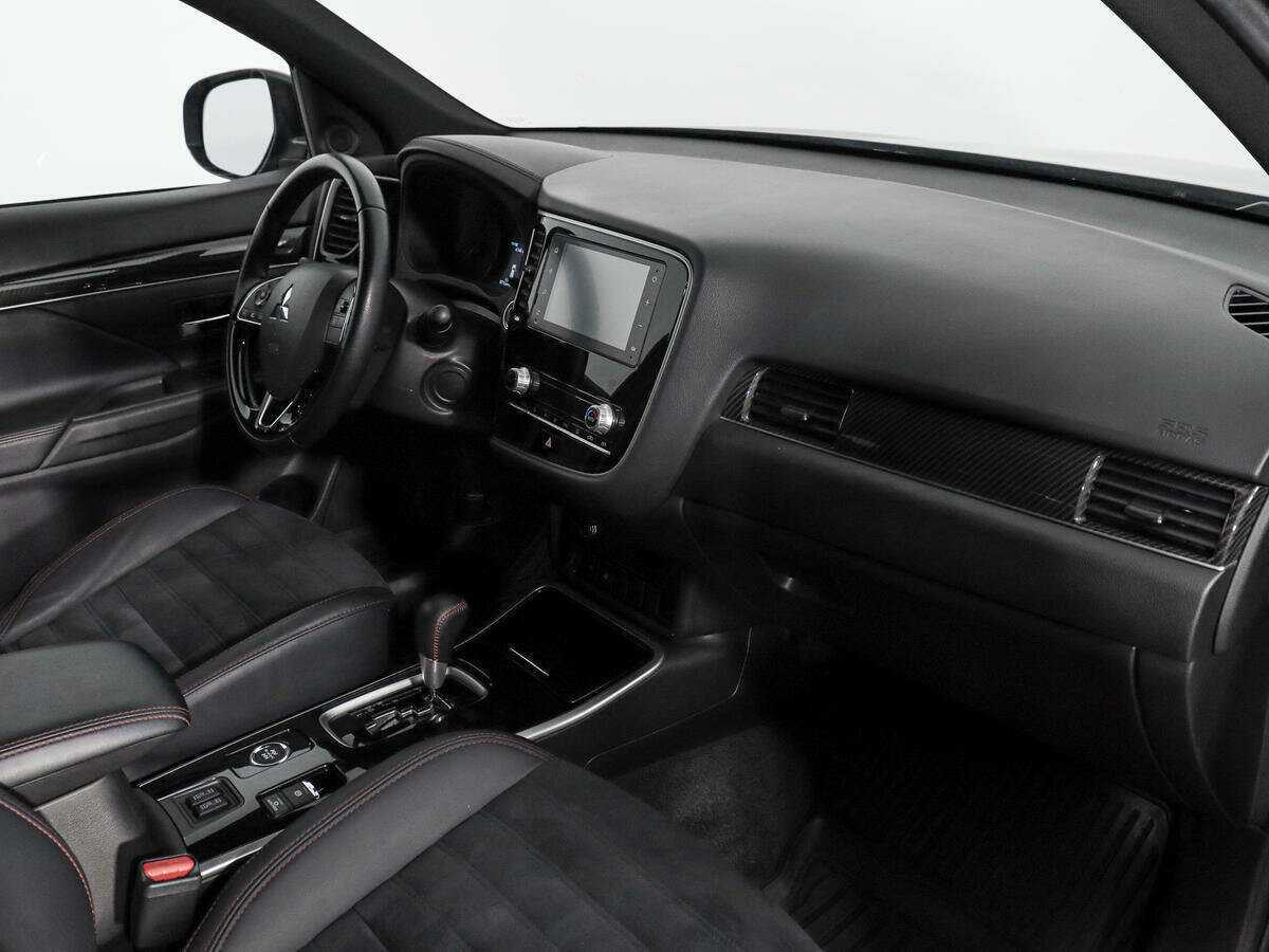 Купить Mitsubishi Outlander, 2020, 71 279 км, фото №13
