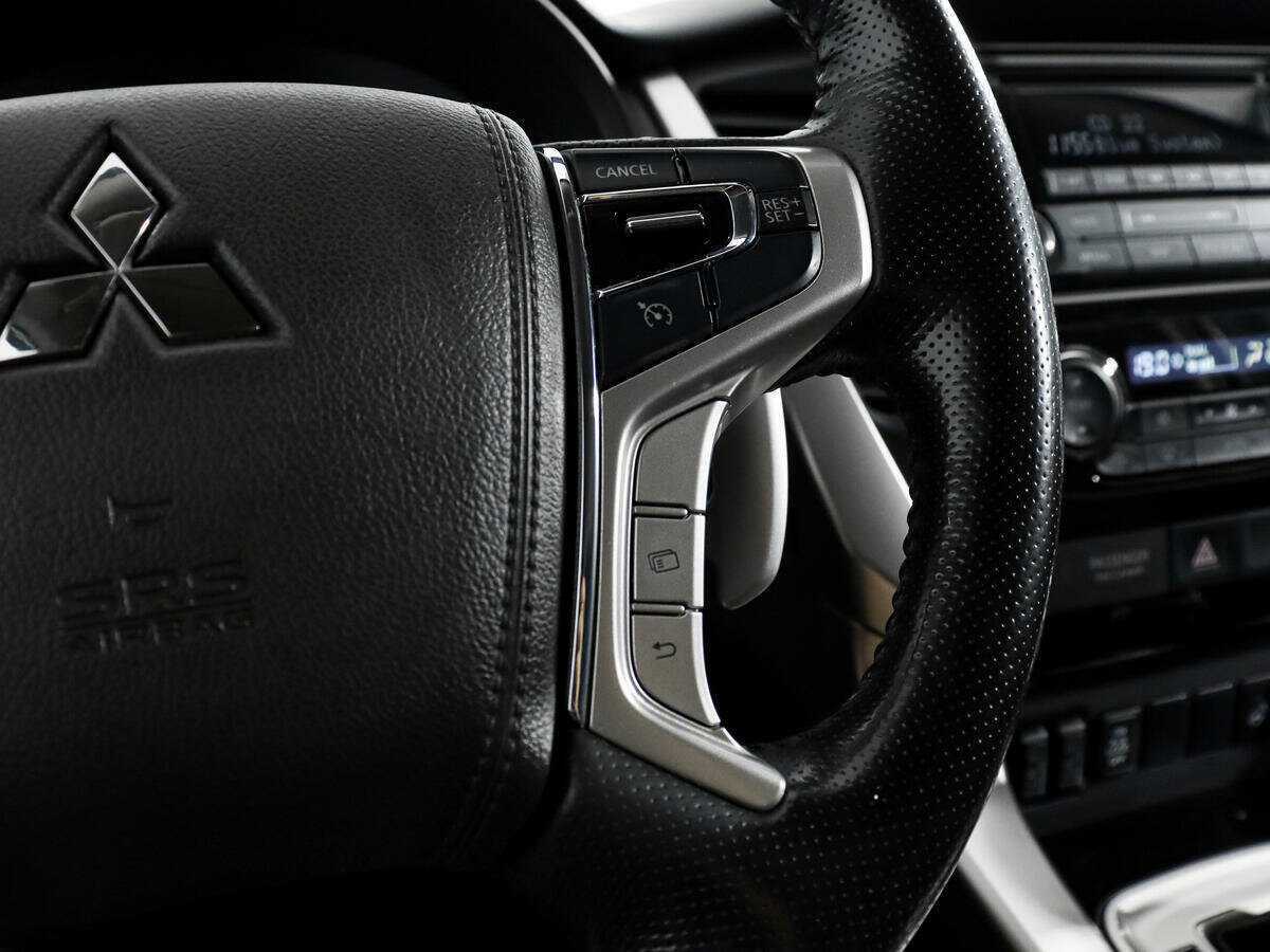 Купить Mitsubishi Pajero Sport, 2017, 90 735 км, фото №16