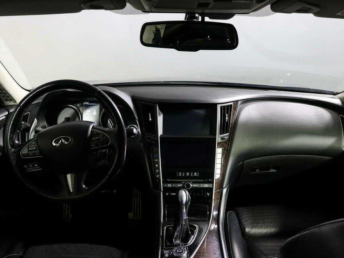Купить Infiniti Q50, 2014, 130 000 км, фото №12