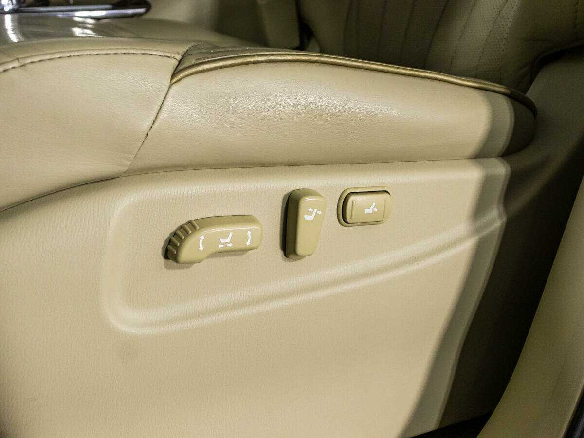 Купить Infiniti QX80, 2014, 168 801 км, фото №22