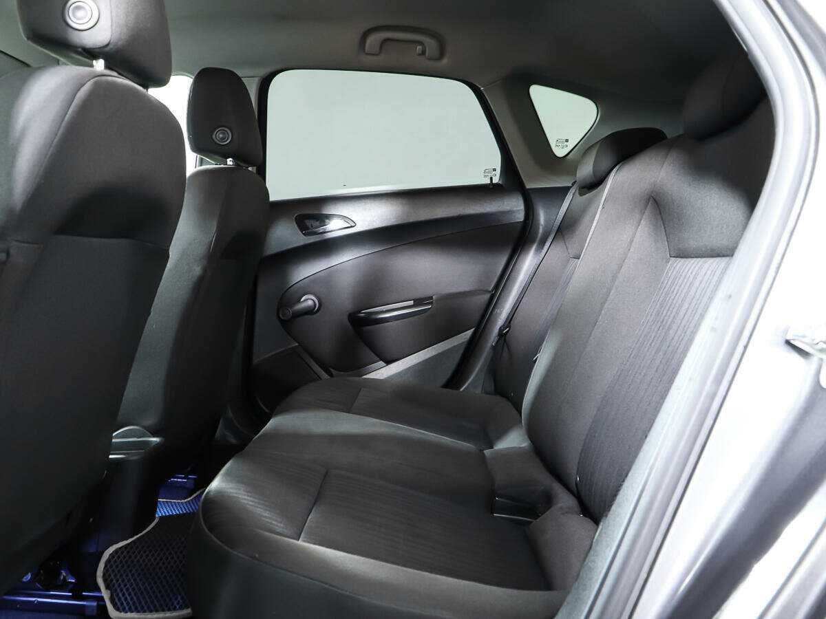 Купить Opel Astra, 2011, 237 342 км, фото №10