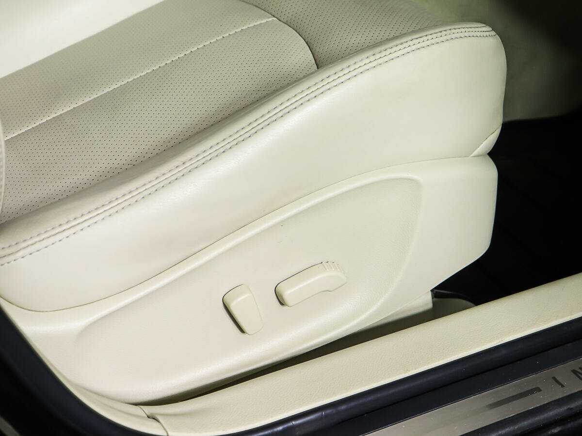 Купить Infiniti G25, 2012, 164 975 км, фото №12