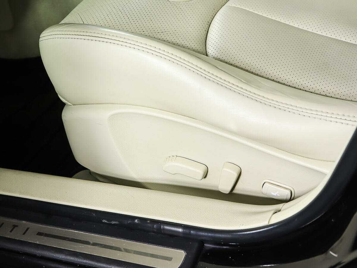 Купить Infiniti G25, 2012, 164 975 км, фото №13