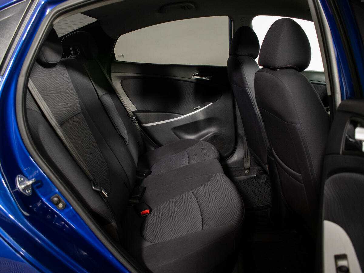 Купить Hyundai Solaris, 2012, 155 062 км, фото №10