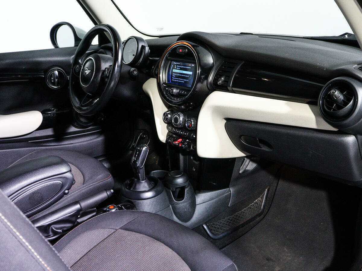 Купить Mini Hatch Cooper, 2018, 71 949 км, фото №9