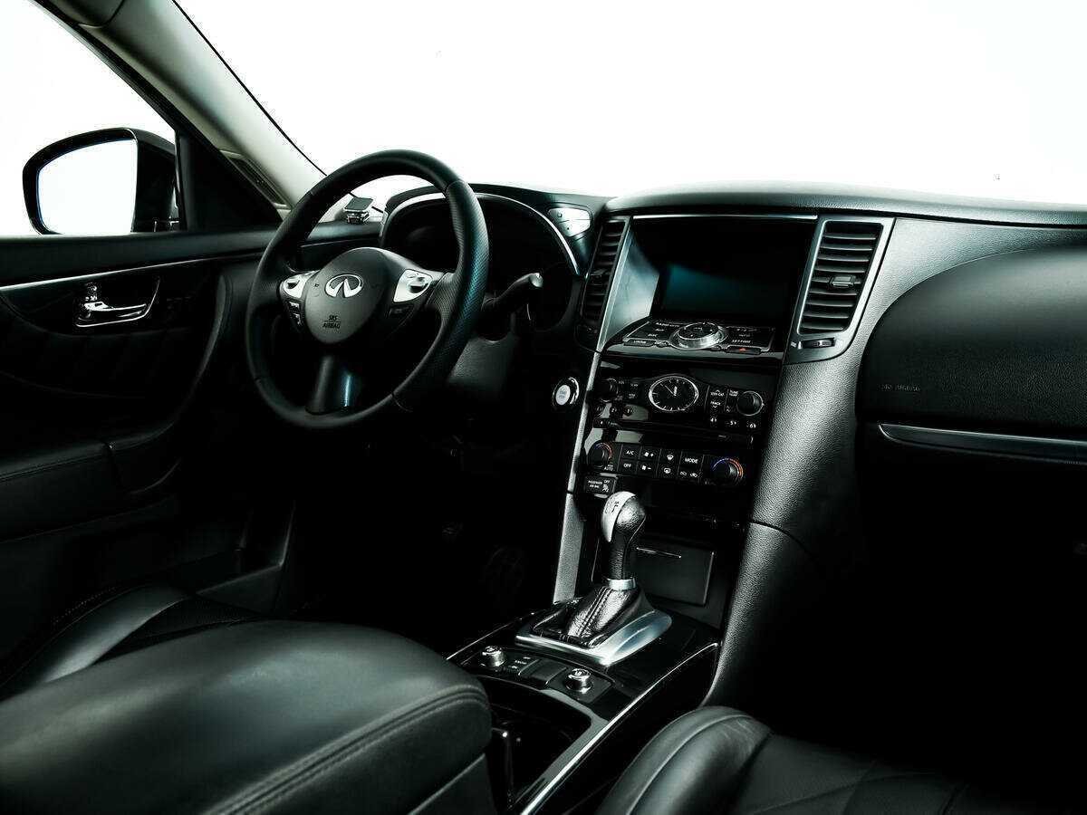 Купить Infiniti FX35, 2010, 126 482 км, фото №8
