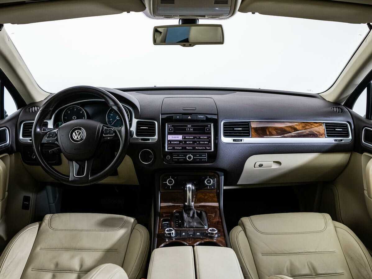 Купить Volkswagen Touareg, 2011, 291 575 км, фото №13