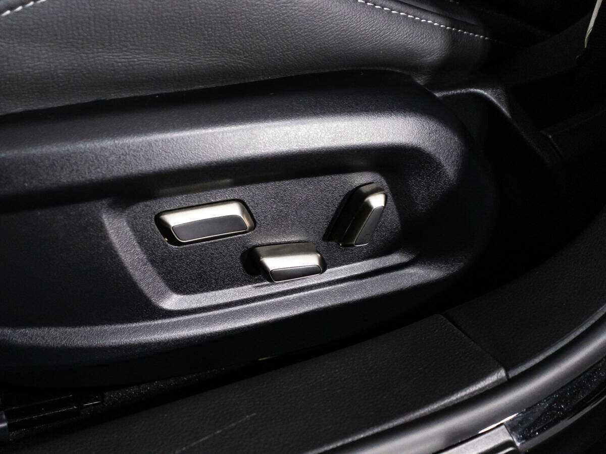 Купить Hongqi H7, 2022, 6 570 км, фото №22