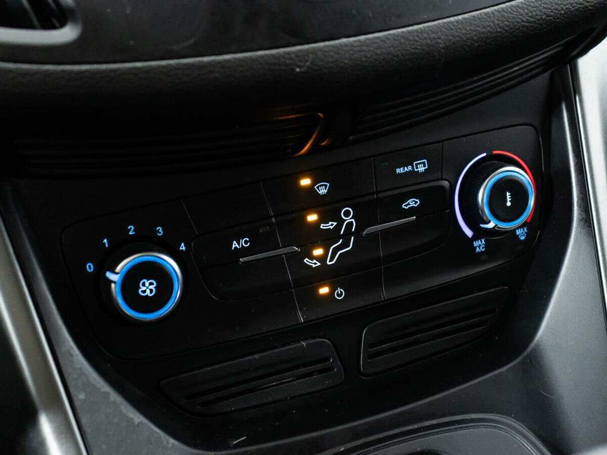 Купить Ford Kuga, 2017, 181 002 км, фото №15