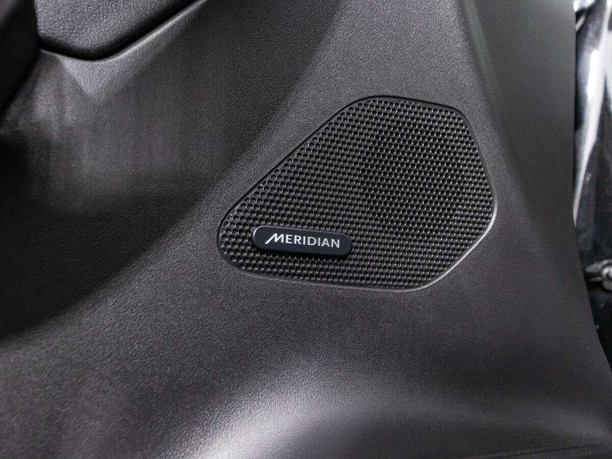 Купить Jaguar F-Pace, 2017, 83 223 км, фото №19