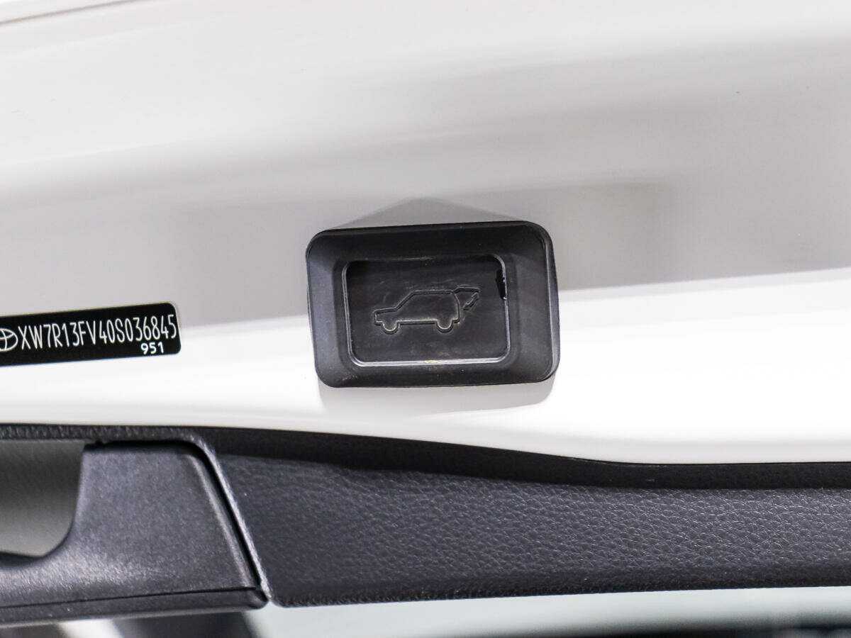 Купить Toyota RAV4, 2022, 64 219 км, фото №15