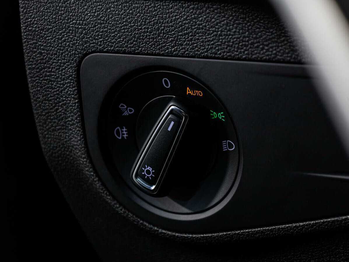 Купить Volkswagen Tiguan, 2021, 93 580 км, фото №19