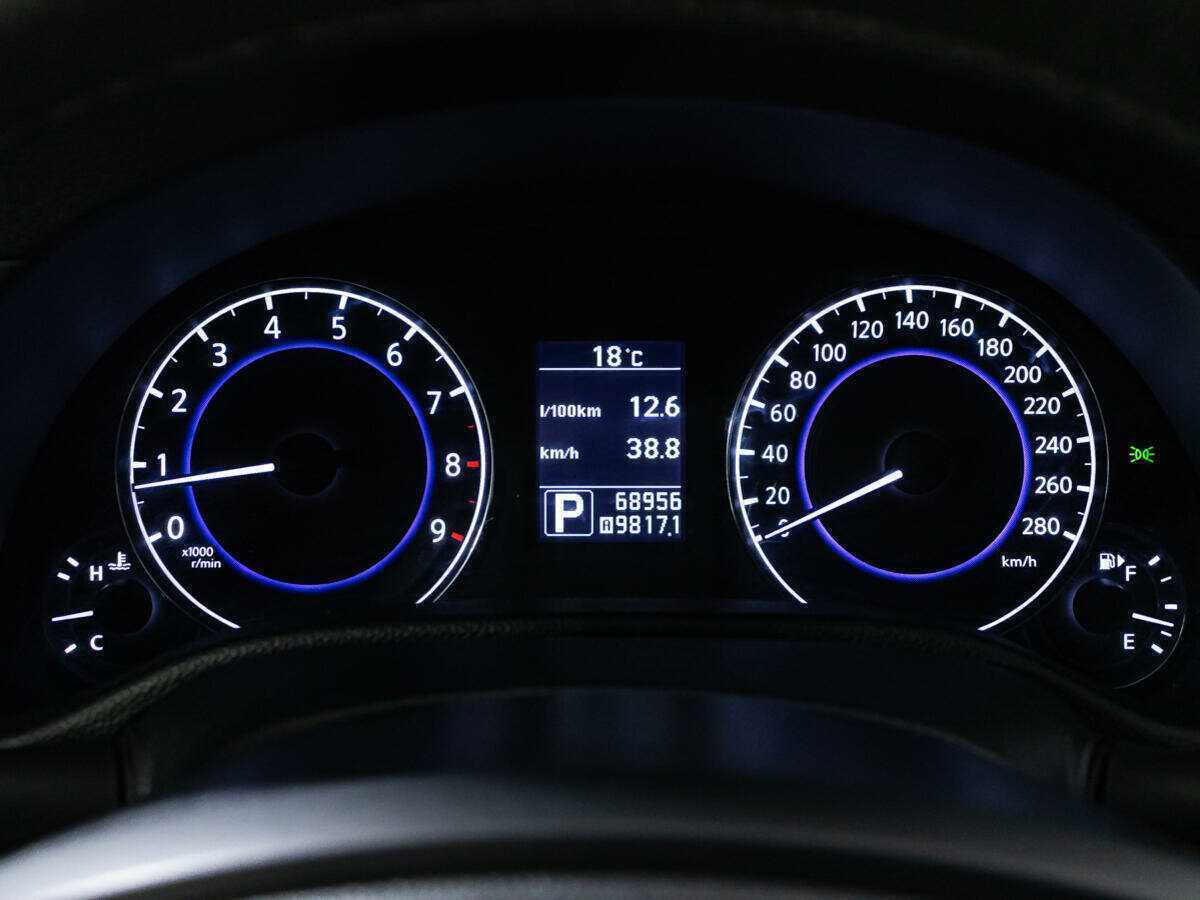 Купить Infiniti G37, 2012, 68 952 км, фото №12