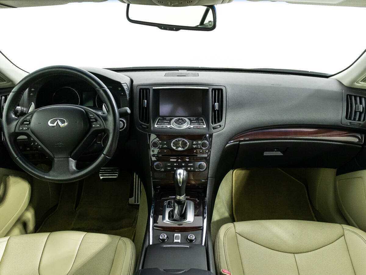 Купить Infiniti G37, 2012, 68 952 км, фото №13