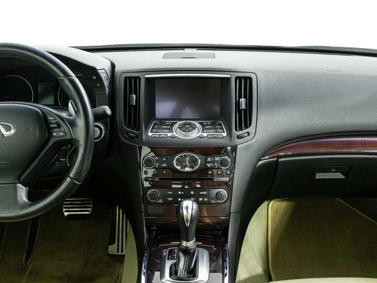 Купить Infiniti G37, 2012, 68 952 км, фото №14