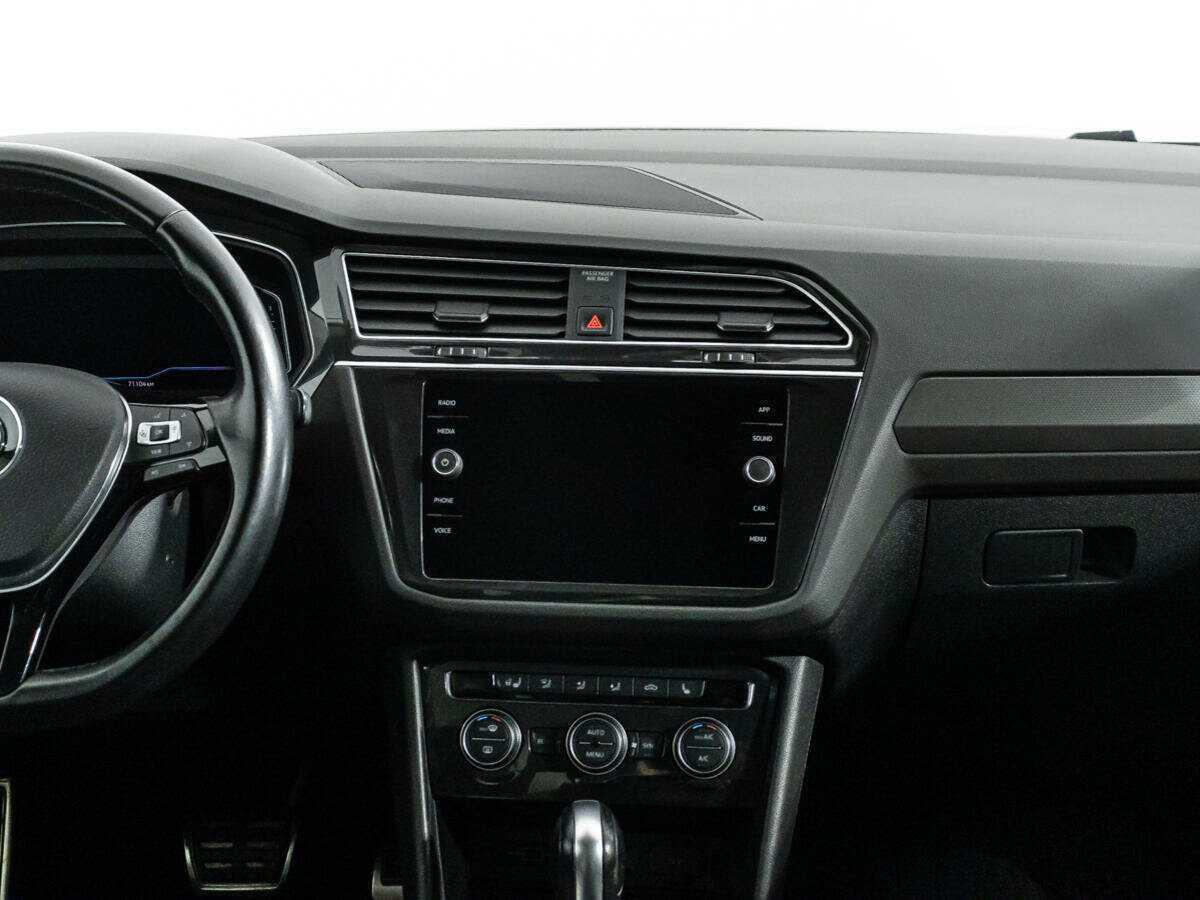Купить Volkswagen Tiguan, 2020, 71 200 км, фото №14