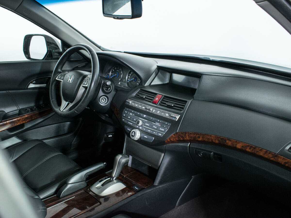 Купить Honda Crosstour, 2011, 108 772 км, фото №9