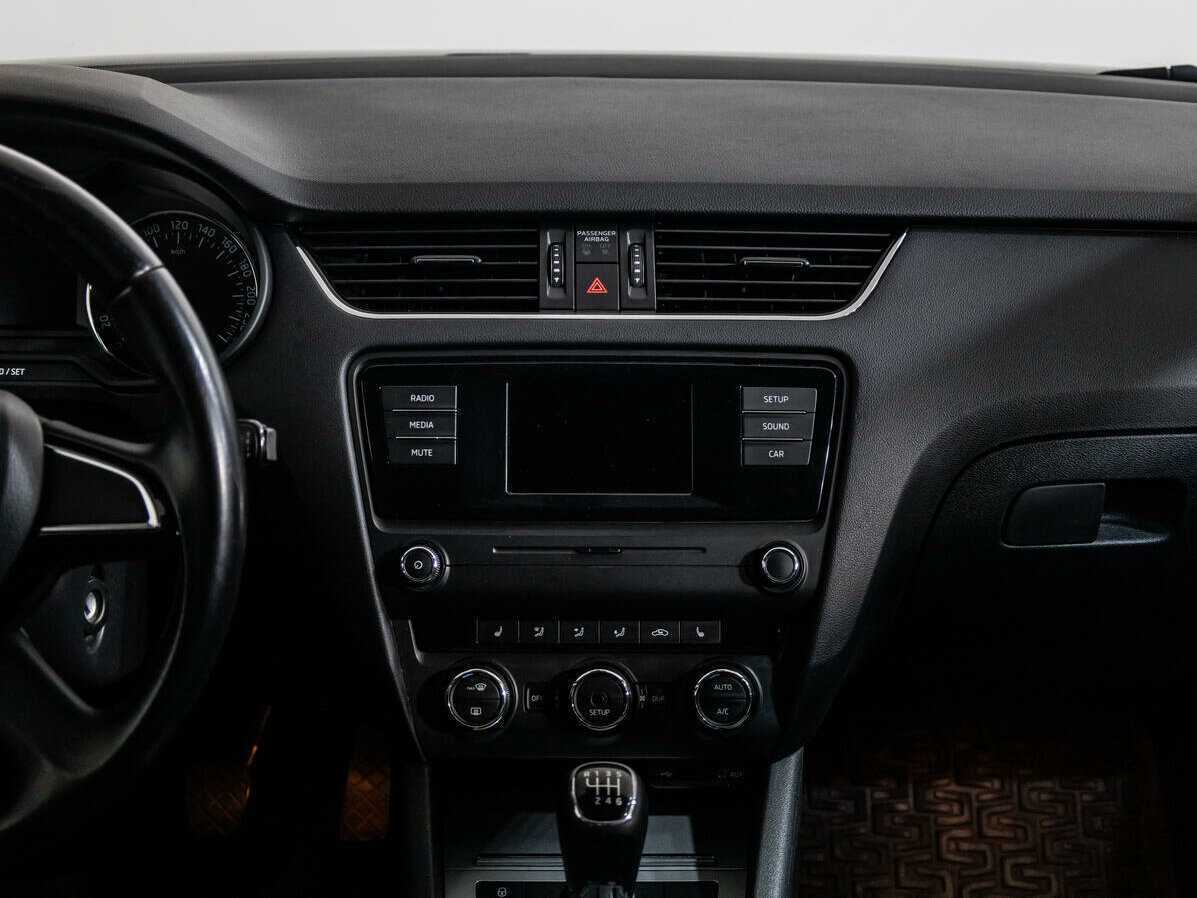 Купить Skoda Octavia, 2014, 277 979 км, фото №13