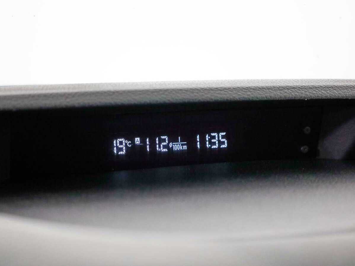 Купить Subaru Outback, 2011, 326 688 км, фото №17