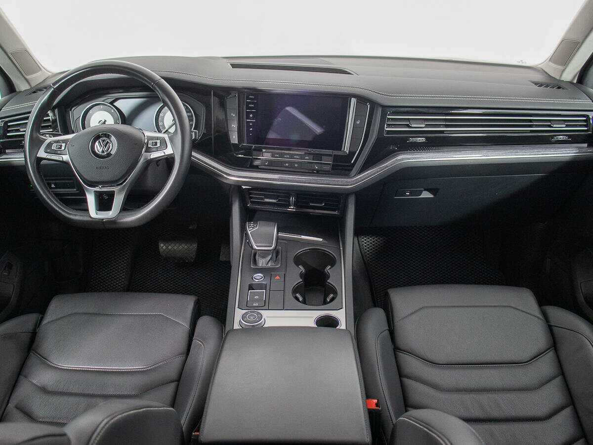 Купить Volkswagen Touareg, 2018, 119 063 км, фото №14