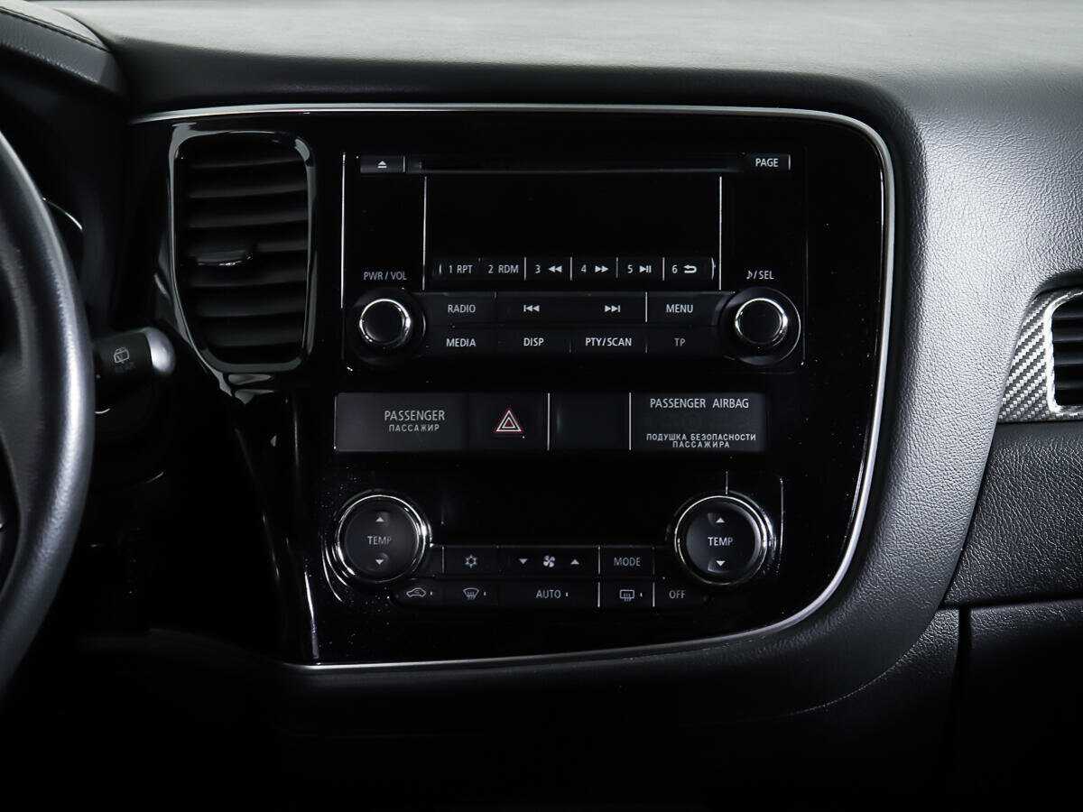 Купить Mitsubishi Outlander, 2018, 71 629 км, фото №12