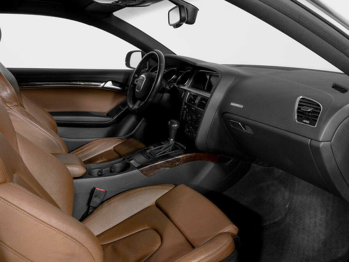 Купить Audi A5, 2011, 124 991 км, фото №9