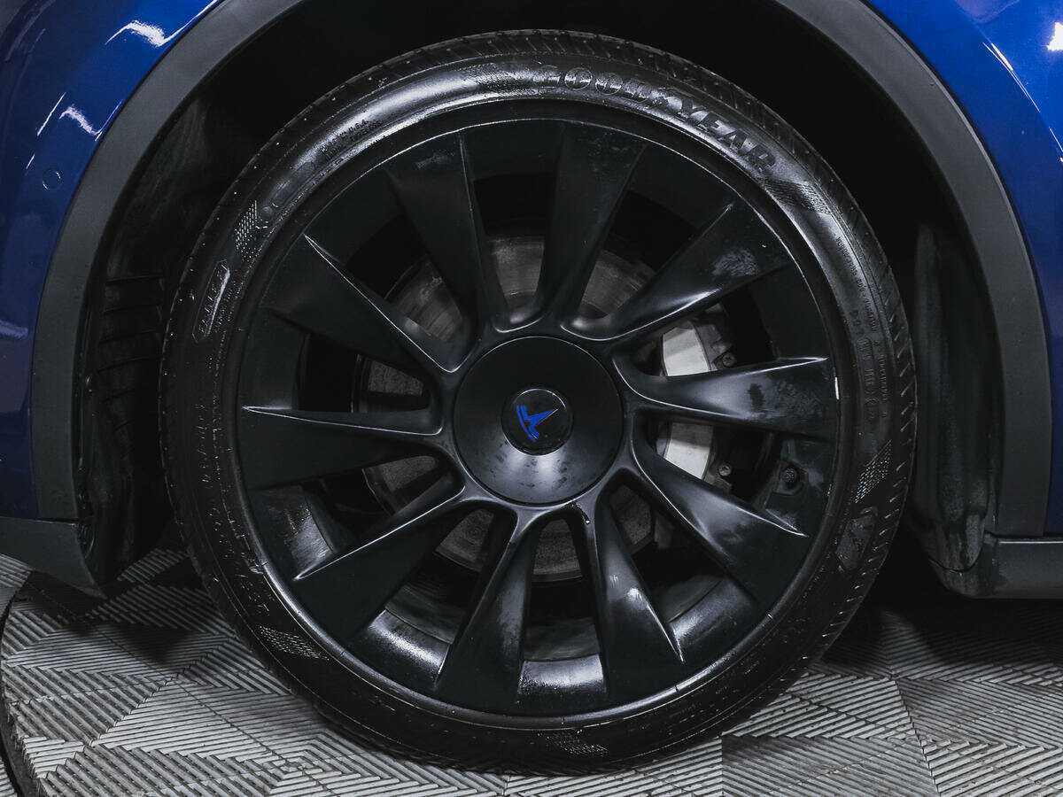 Купить Tesla Model Y Long Range Dual Motor, 2021, 21 253 км, фото №15