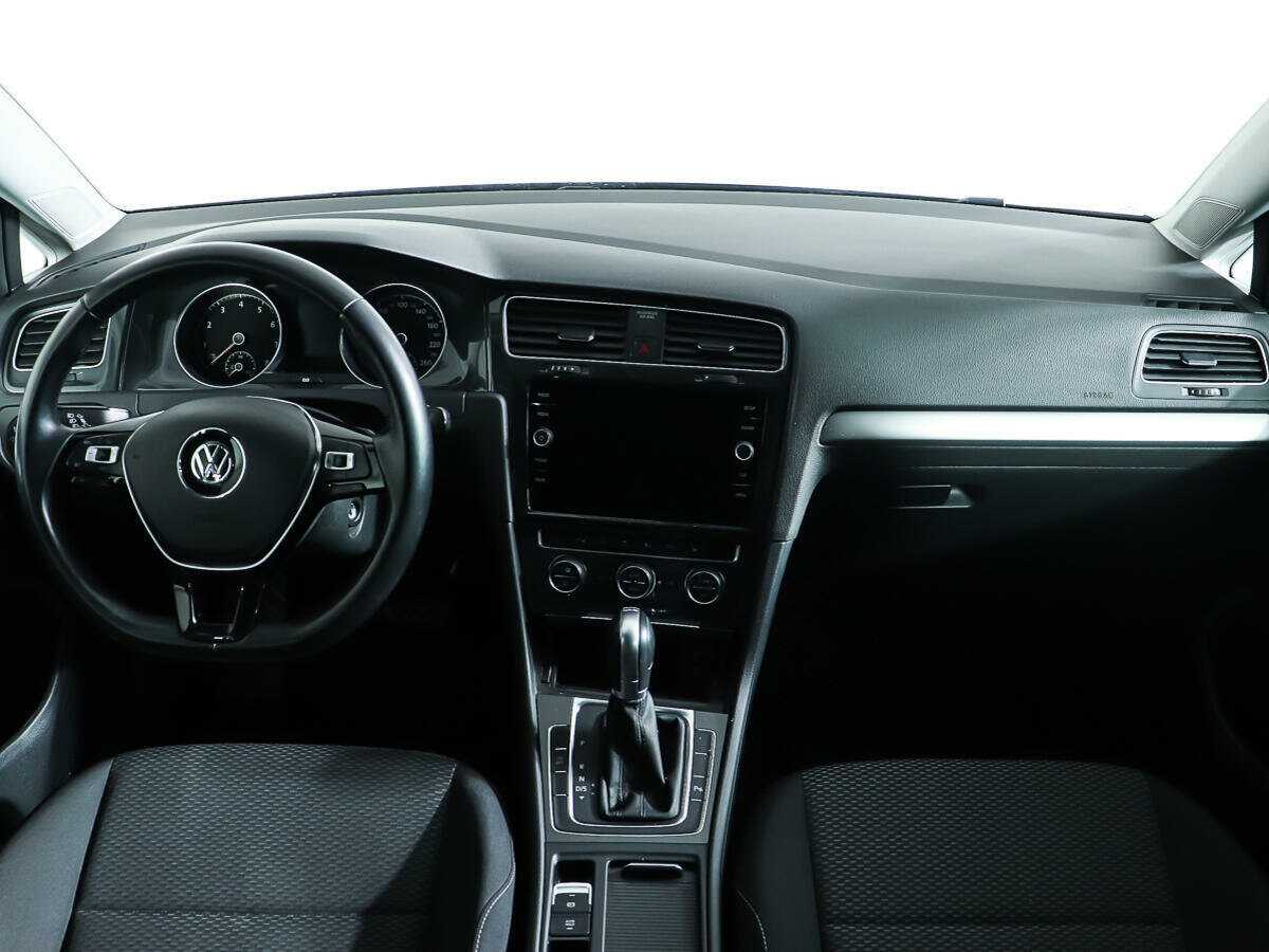 Купить Volkswagen Golf, 2018, 37 191 км, фото №12