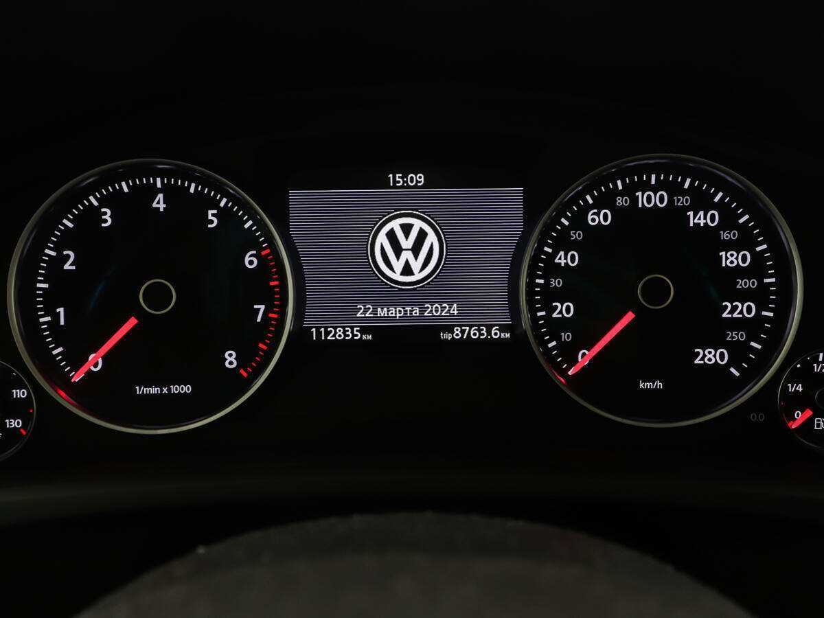 Купить Volkswagen Touareg, 2015, 112 834 км, фото №13