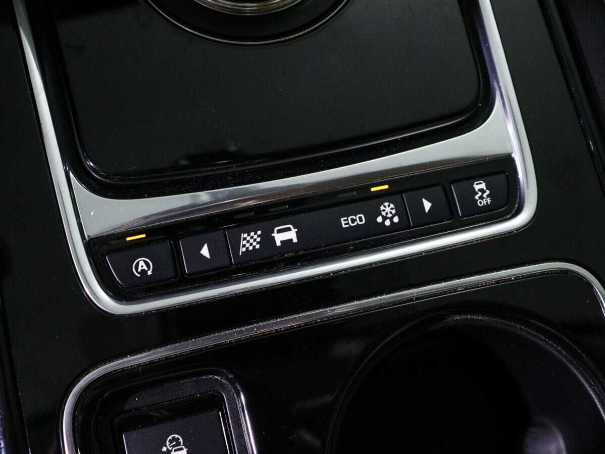 Купить Jaguar XE, 2017, 133 521 км, фото №18