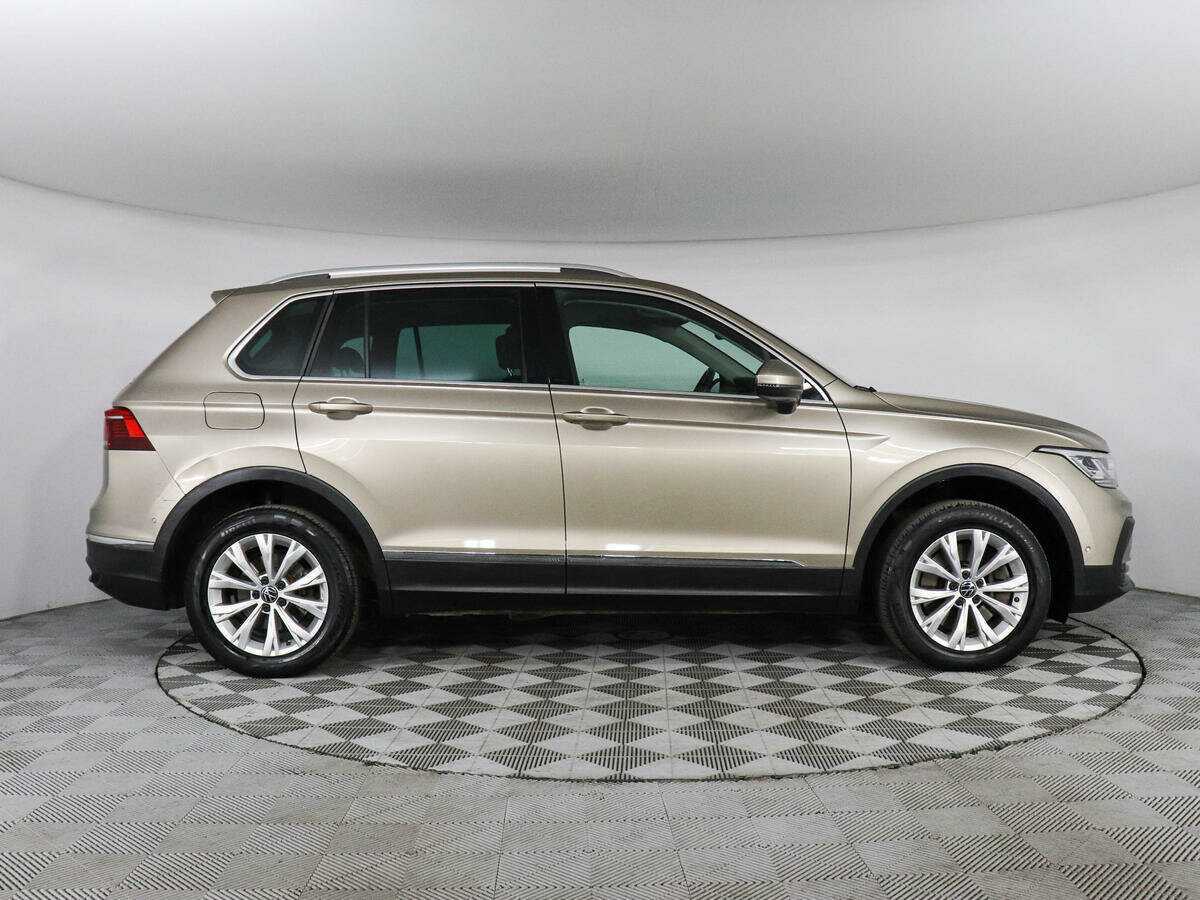 Купить Volkswagen Tiguan, 2021, 100 000 км, фото №4