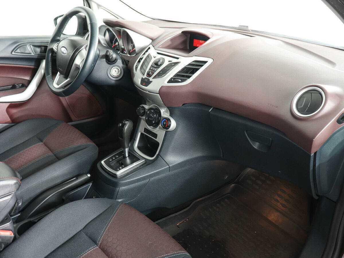 Купить Ford Fiesta, 2011, 147 704 км, фото №6
