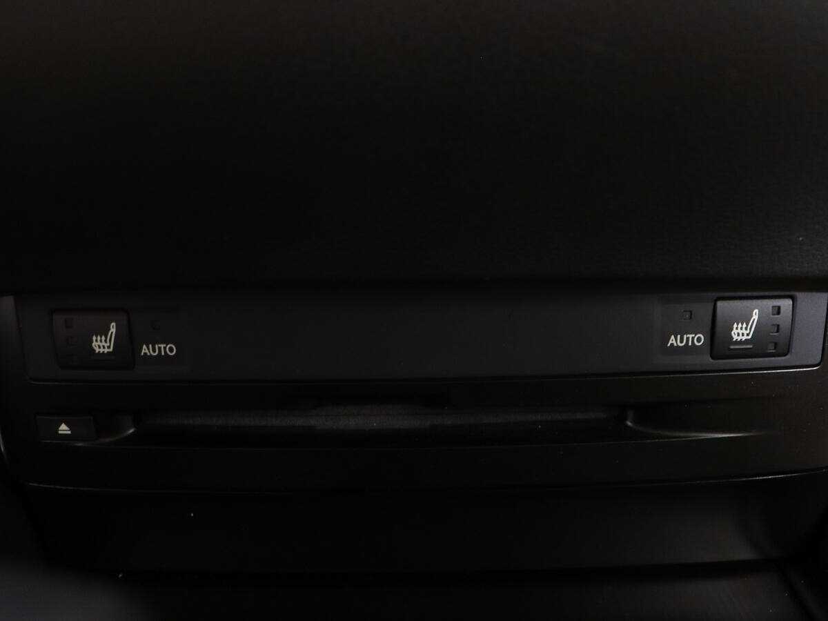 Купить Lexus ES 250, 2019, 18 562 км, фото №23