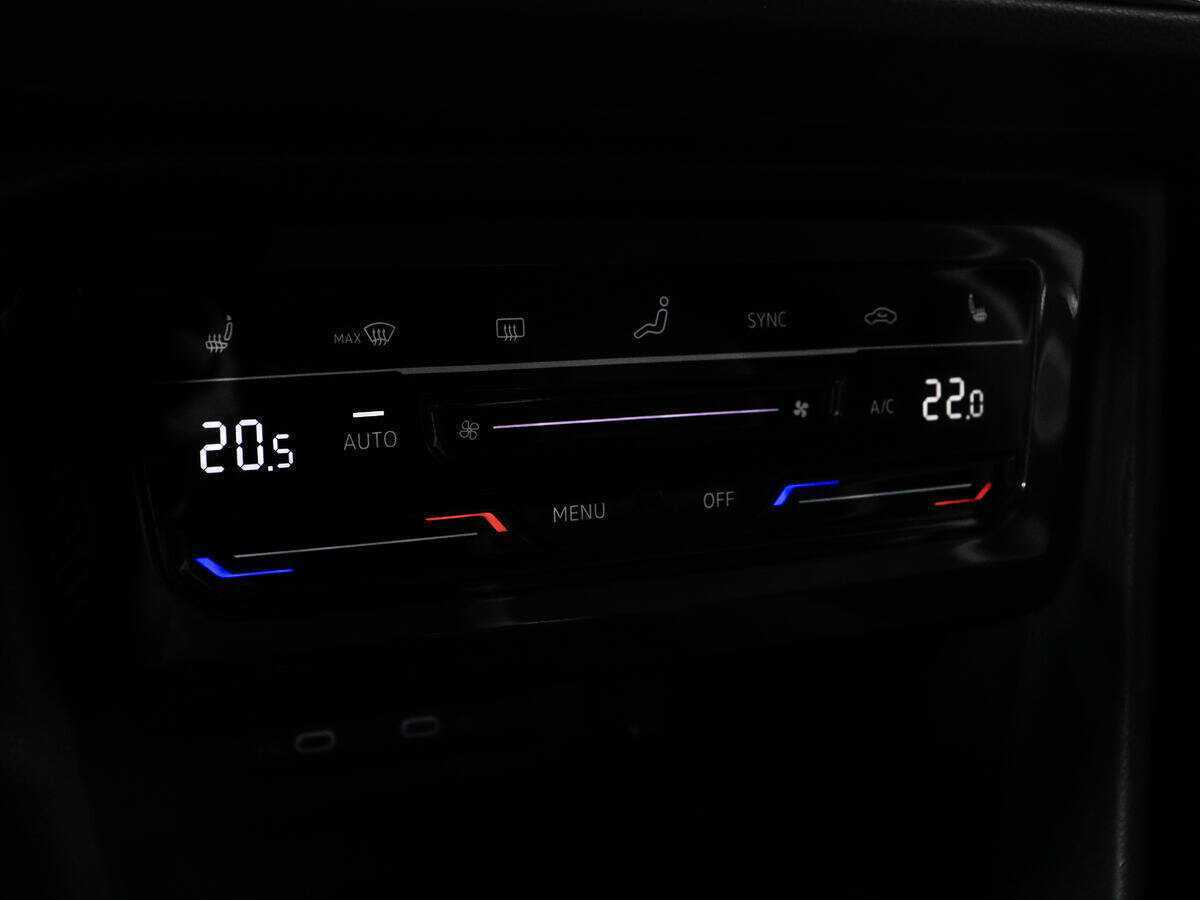 Купить Volkswagen Tiguan, 2021, 52 000 км, фото №15