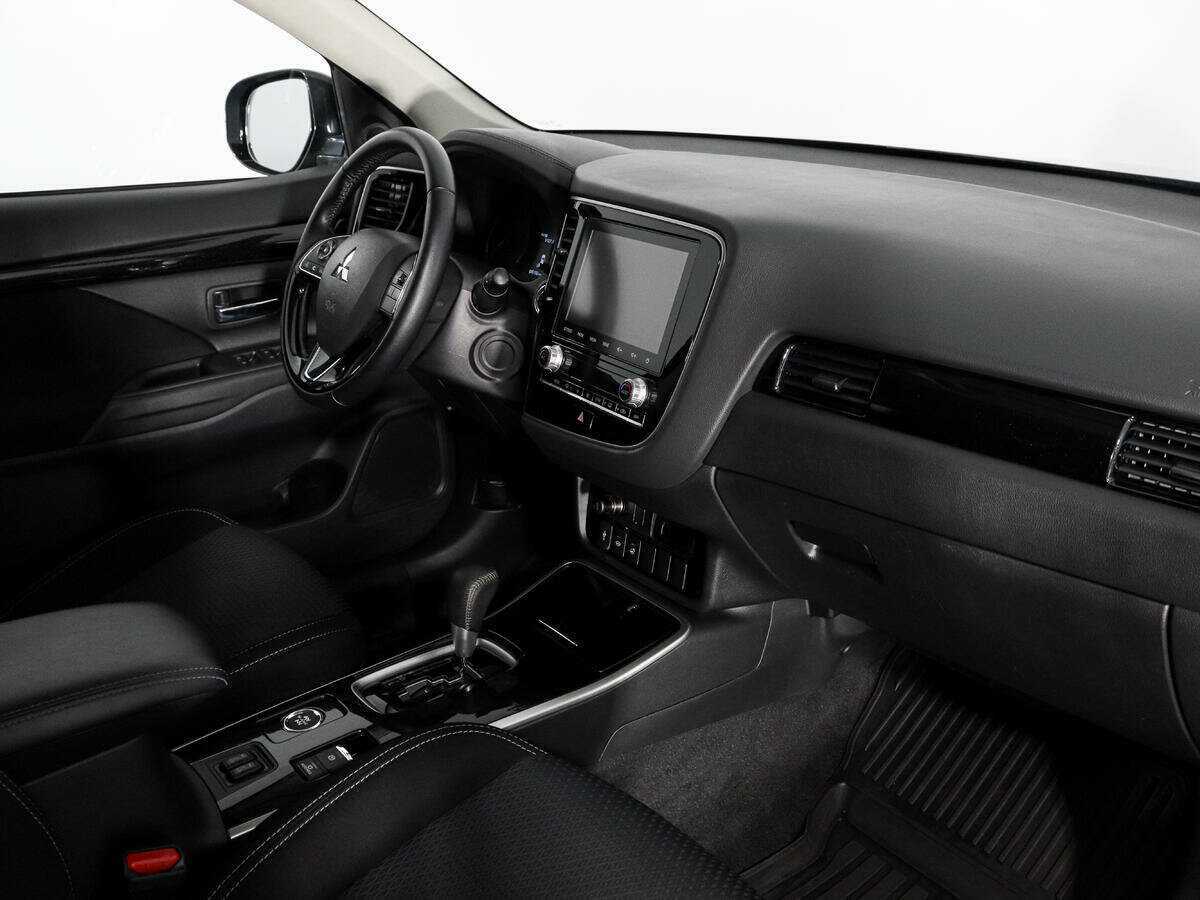 Купить Mitsubishi Outlander, 2020, 45 118 км, фото №14