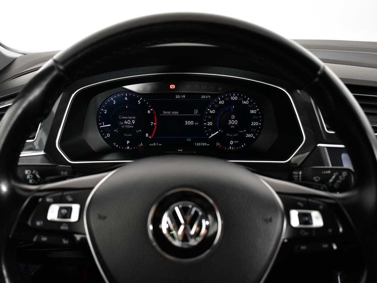 Купить Volkswagen Tiguan, 2018, 120 709 км, фото №11