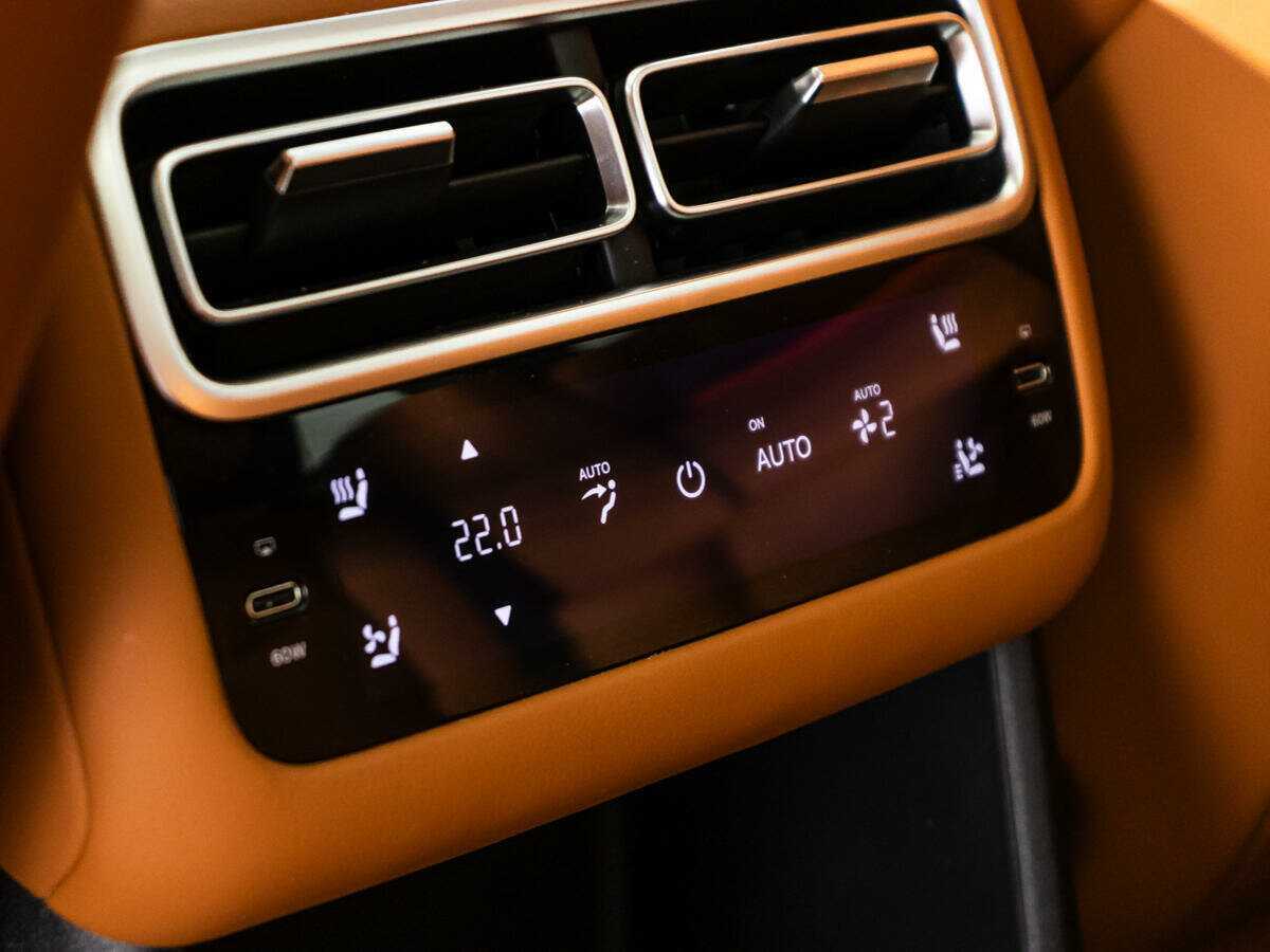 Купить LiXiang L7 42.8 kWh, 2024, 5 744 км, фото №20